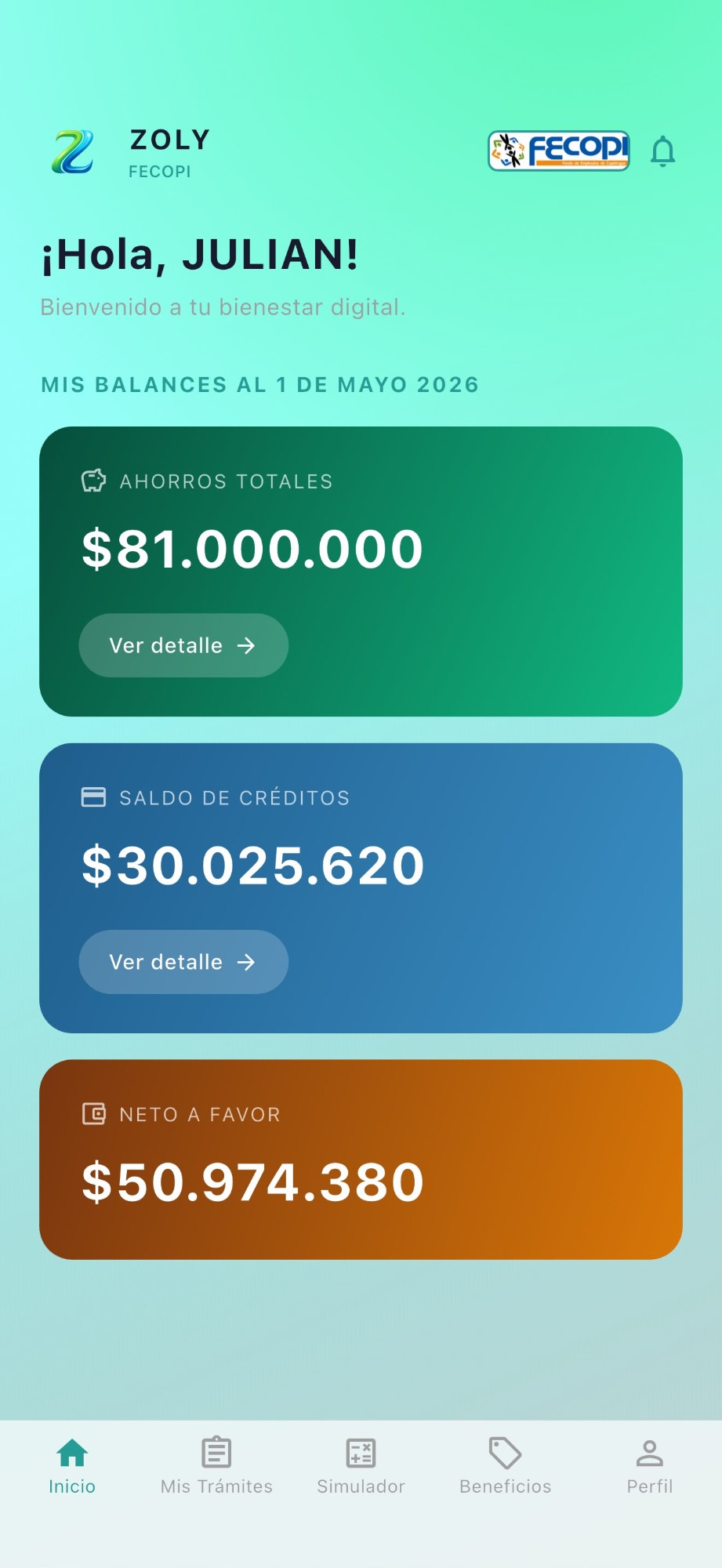 Pantalla principal de la app Zoly, con los balances de ahorros, créditos y neto a favor del asociado